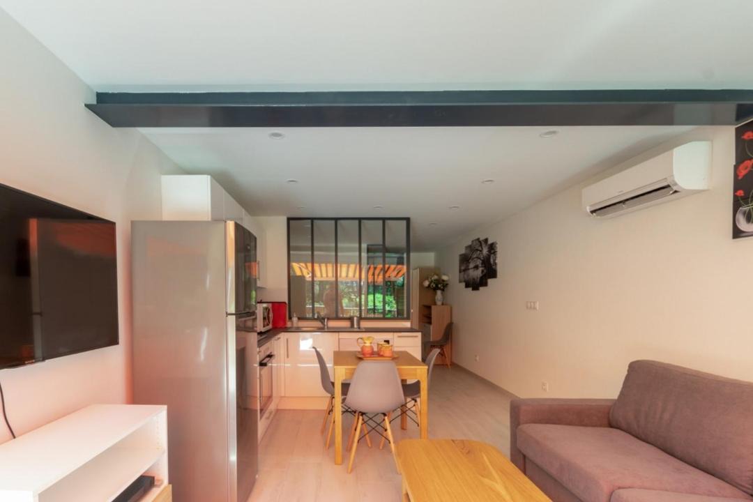 Photo of Livingroom in Saint-Mandrier-sur-Mer