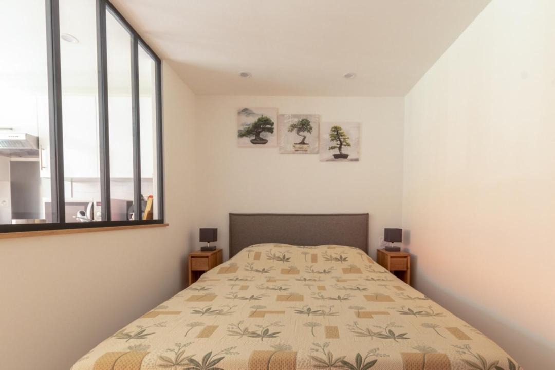Photo of Bedroom in Saint-Mandrier-sur-Mer