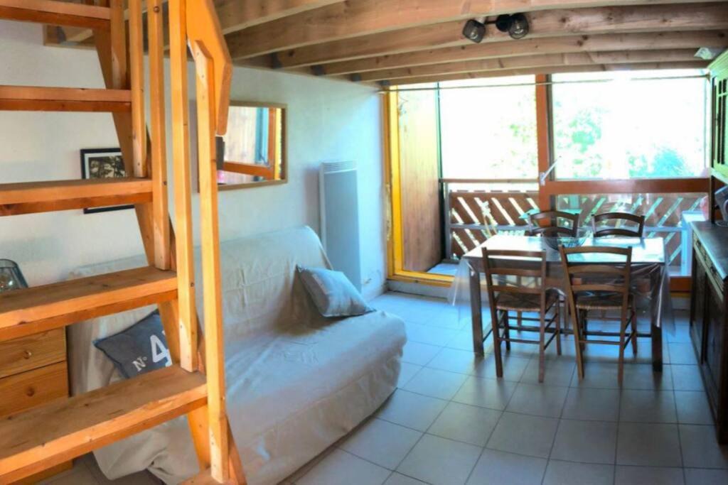 Photo of Livingroom in Claouey
