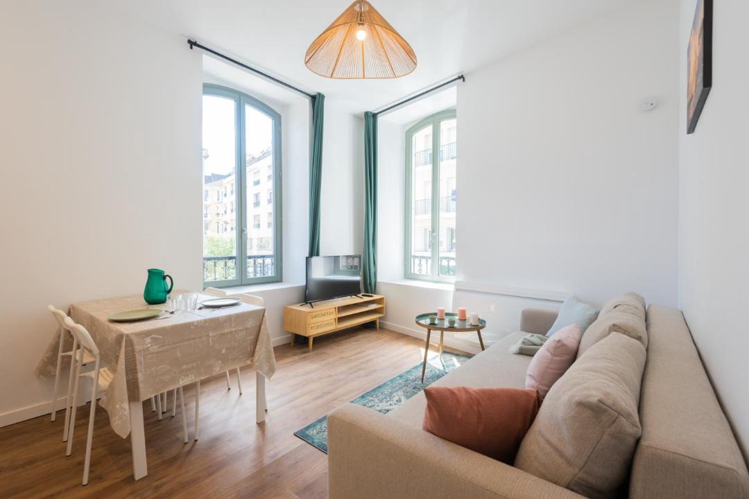 Photo of Livingroom in Centre Ville