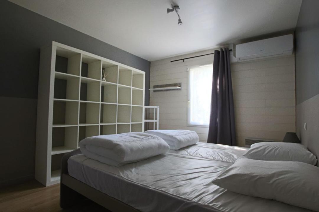 Photo of Bedroom in Etaules