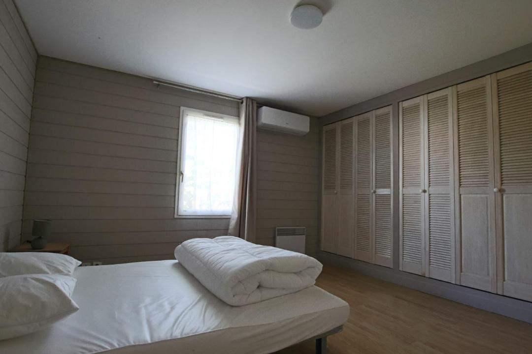 Photo of Bedroom in Etaules