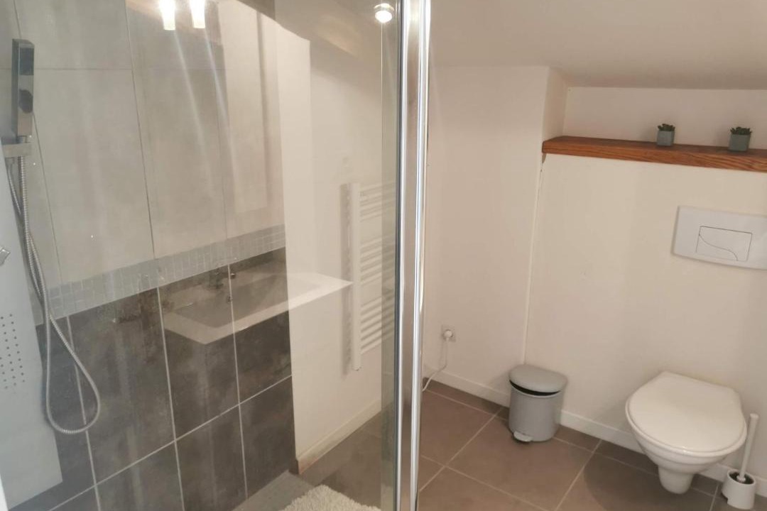 Photo of Bathroom in Loubezs-Bernac