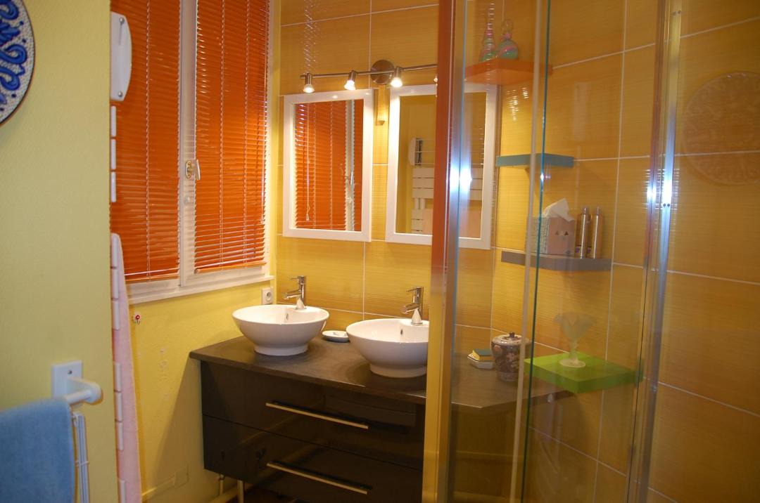 Photo of Bathroom in Perigueux