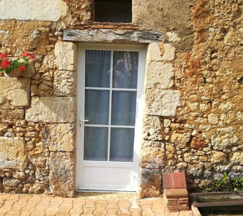 Photo of Buildings in Saint-Georges-de-Montclard