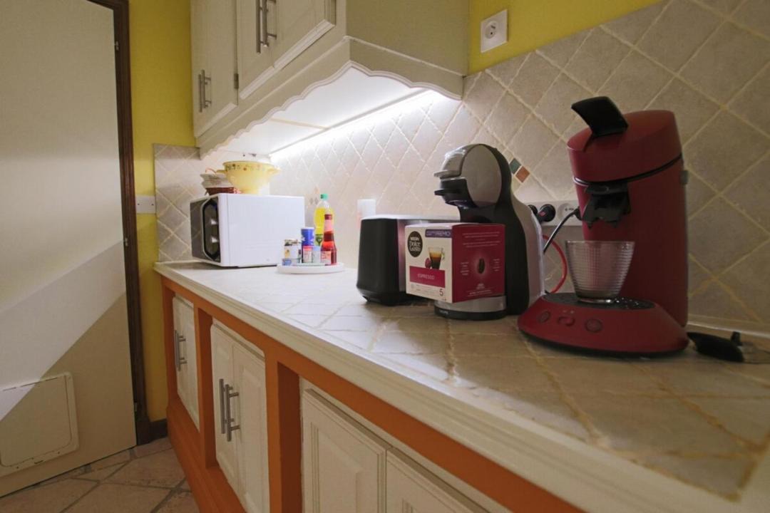 Photo of Kitchen in Etaules