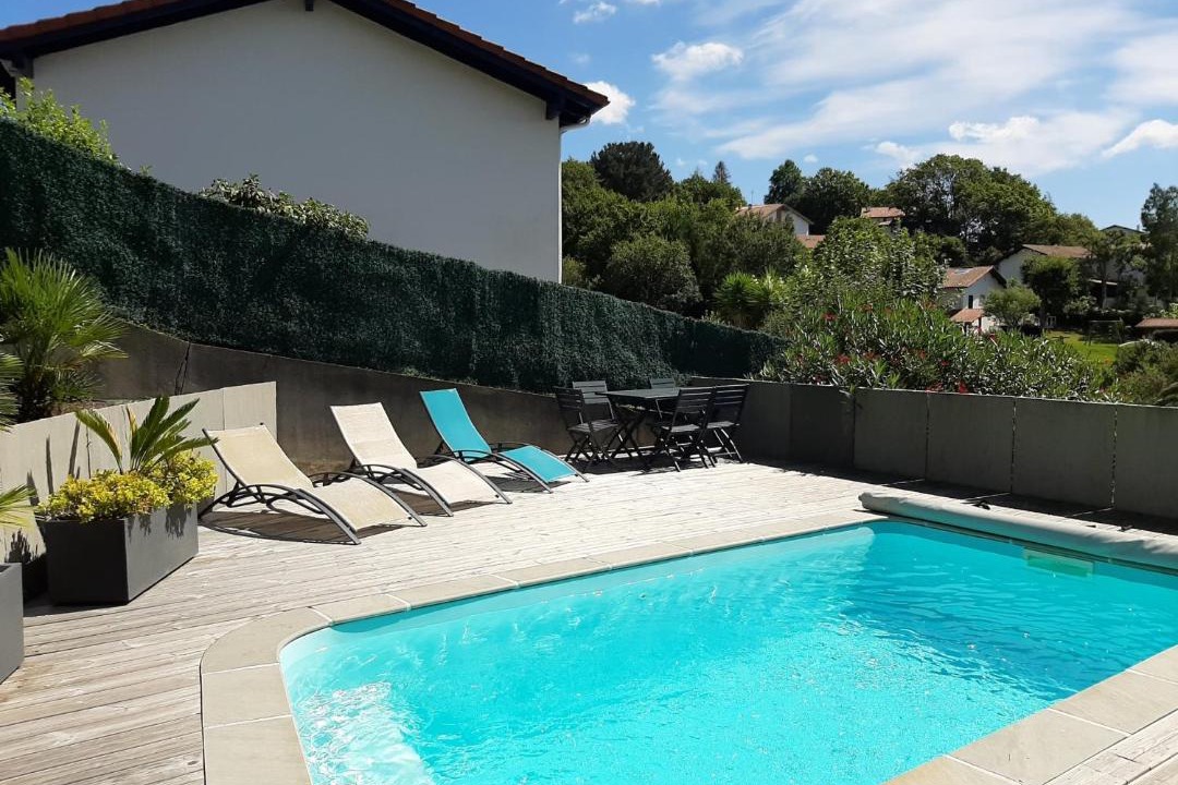 Photo of Outdoor in Behobie
