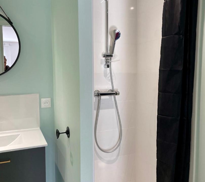 Photo of Bathroom in Le Bouscat
