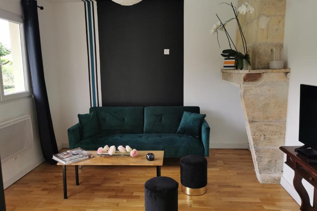 Photo of Livingroom in Sainte-Terre
