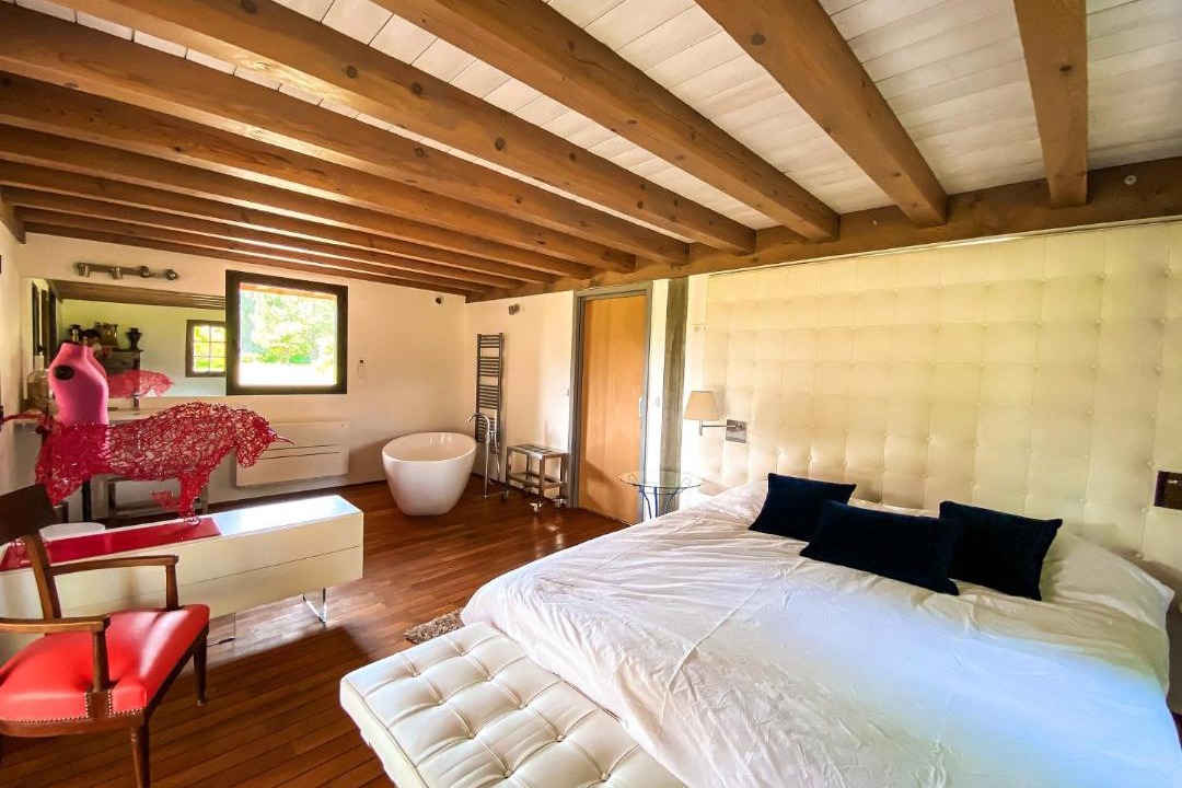 Photo of Bedroom in Mezos