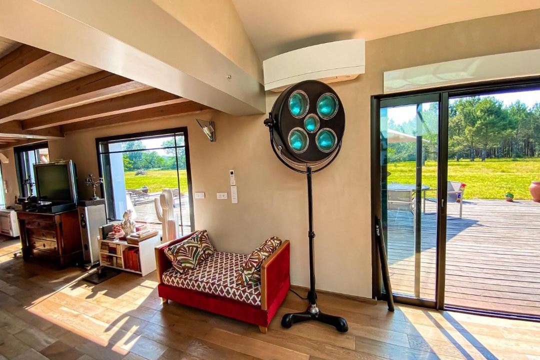 Photo of Livingroom in Mezos