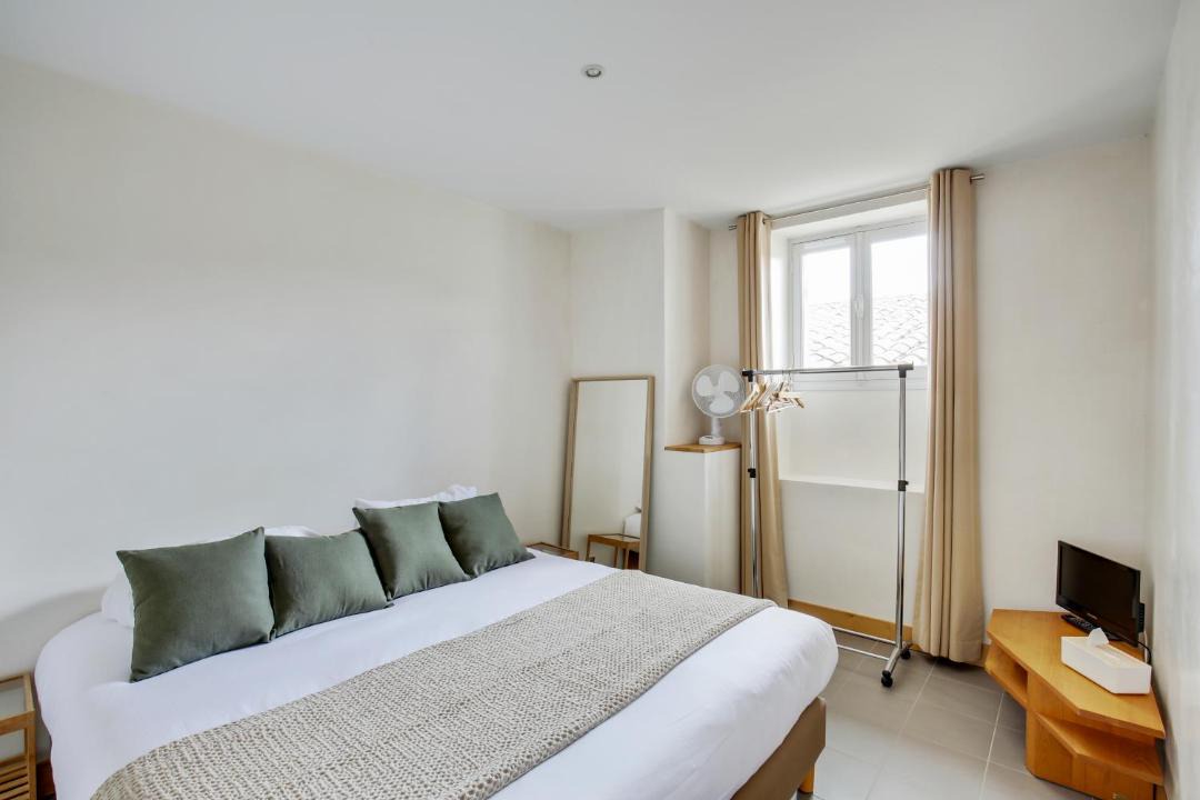 Photo of Bedroom in Saint-Etienne-De-Lisse