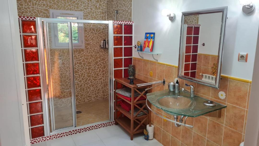 Photo of Livingroom in Saint-Sulpice-et-Cameyrac