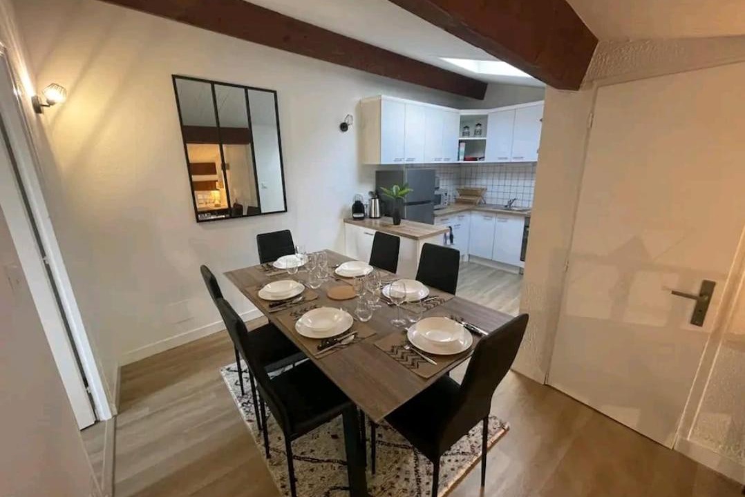 Photo of Livingroom in Centre Ville