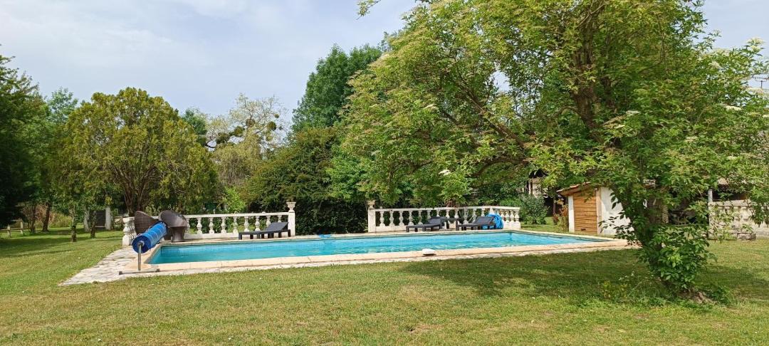 Photo of Outdoor in Cartelegue