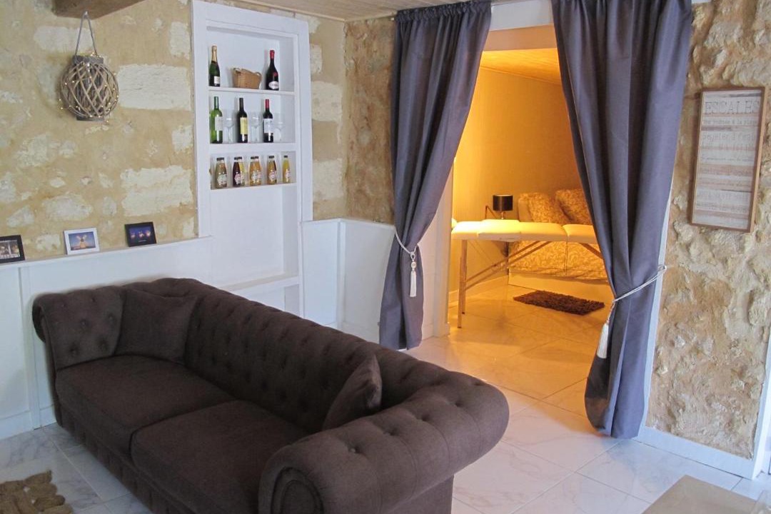 Photo of Livingroom in Bourg-sur-Gironde