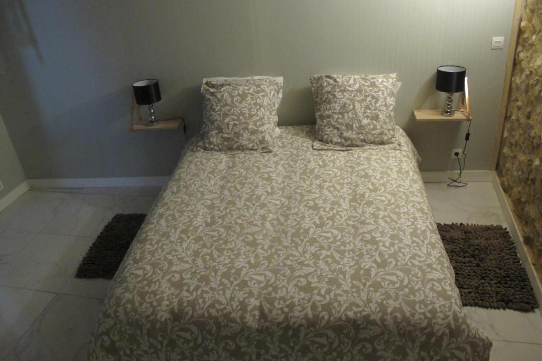 Photo of Bedroom in Bourg-sur-Gironde
