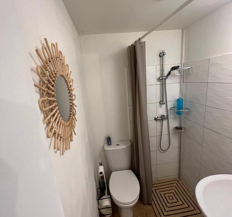 Photo of Bathroom in Saint-Aubin-de-Nabirat