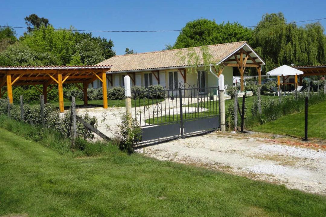 Photo of Others in Cezac