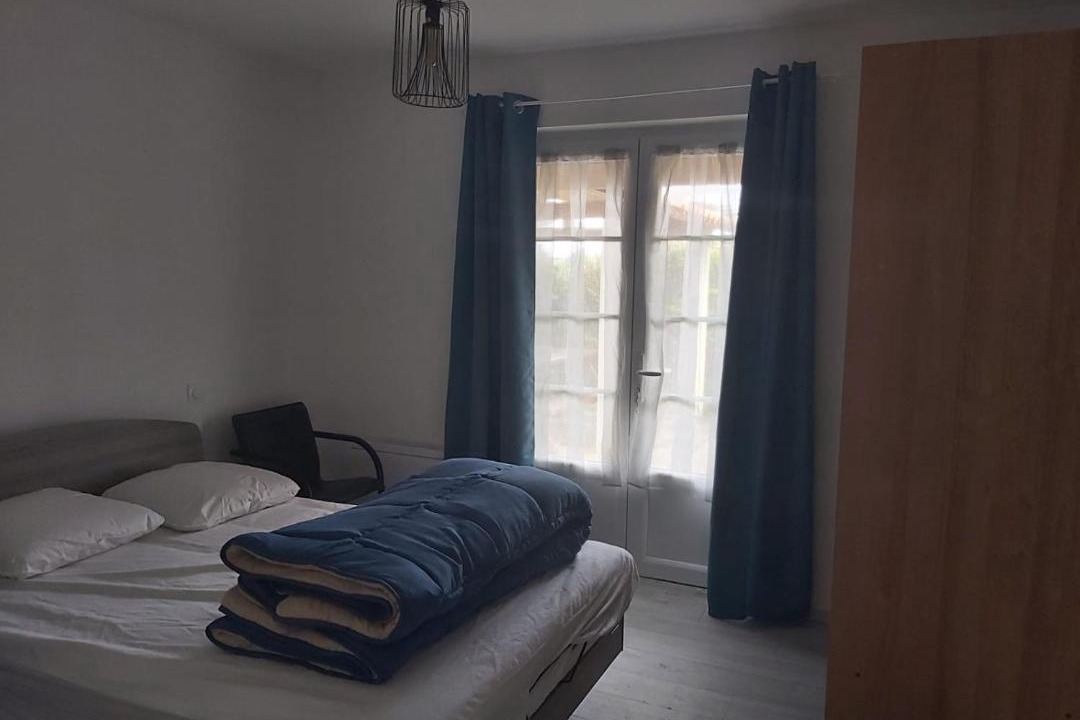 Photo of Bedroom in Domino