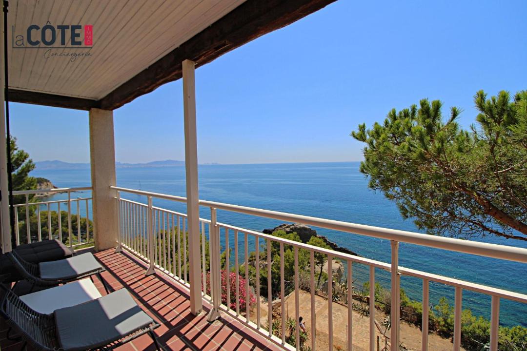 Photo of Patio Balcony in Ensues-la-Redonne