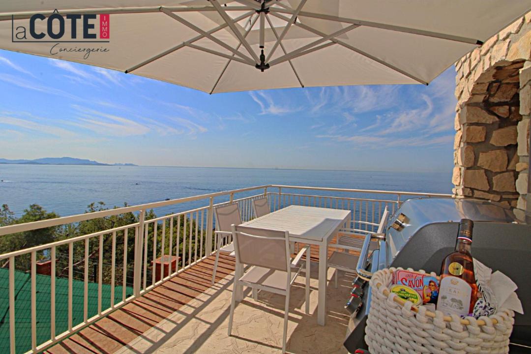 Photo of Patio Balcony in Ensues-la-Redonne