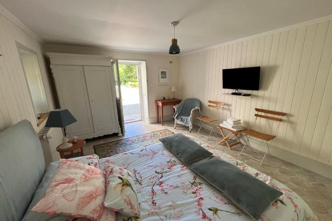 Photo of Livingroom in La Rochebeaucourt-et-Argentine
