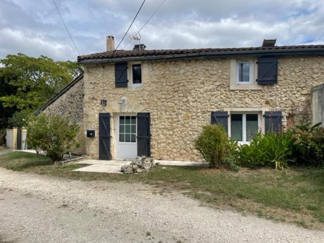 Photo of Buildings in Fargues-Saint-Hilaire