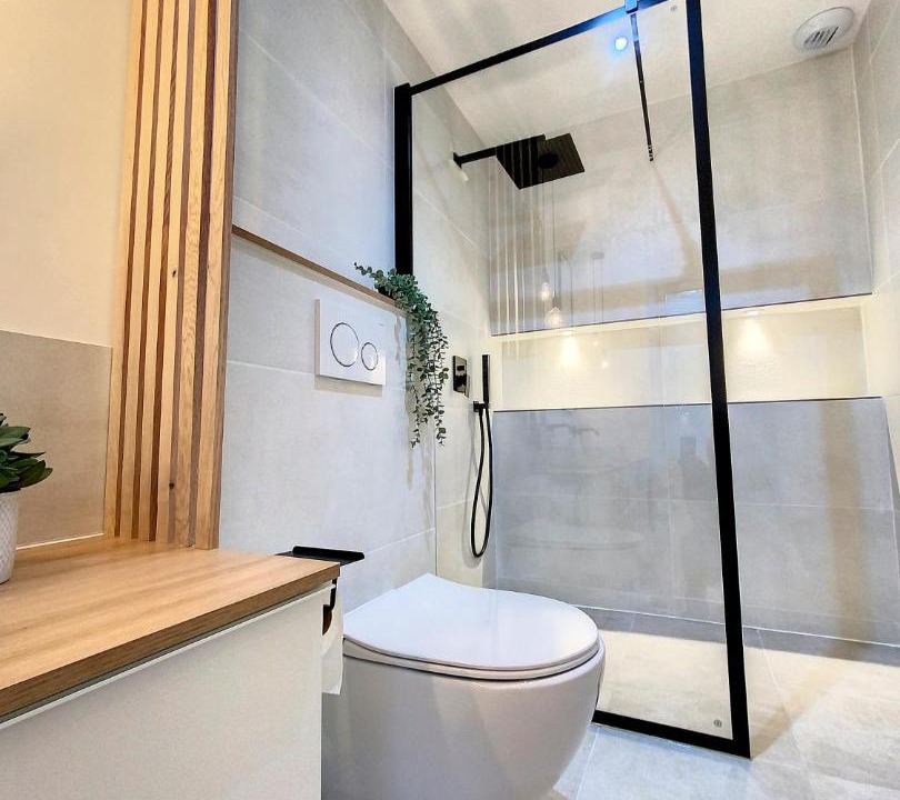 Photo of Bathroom in Creon