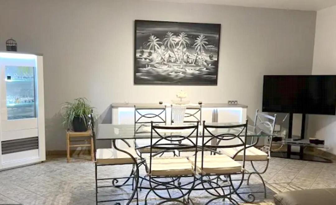 Photo of Livingroom in Saint Froult