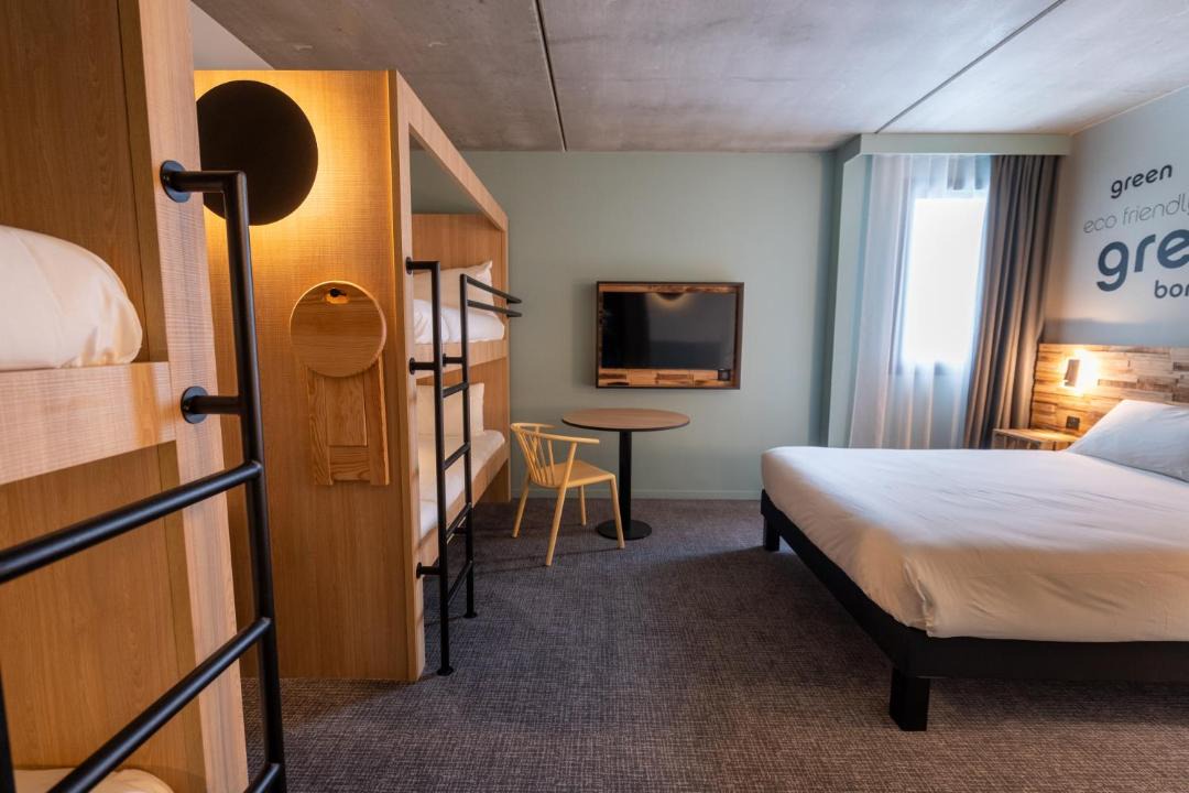 Photo of Bedroom in Biron