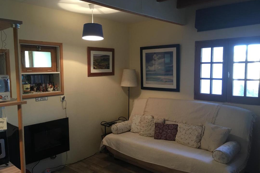Photo of Livingroom in Bouin
