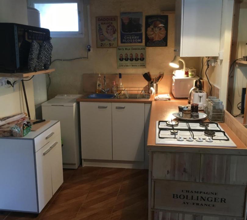 Photo of Kitchen in Bouin