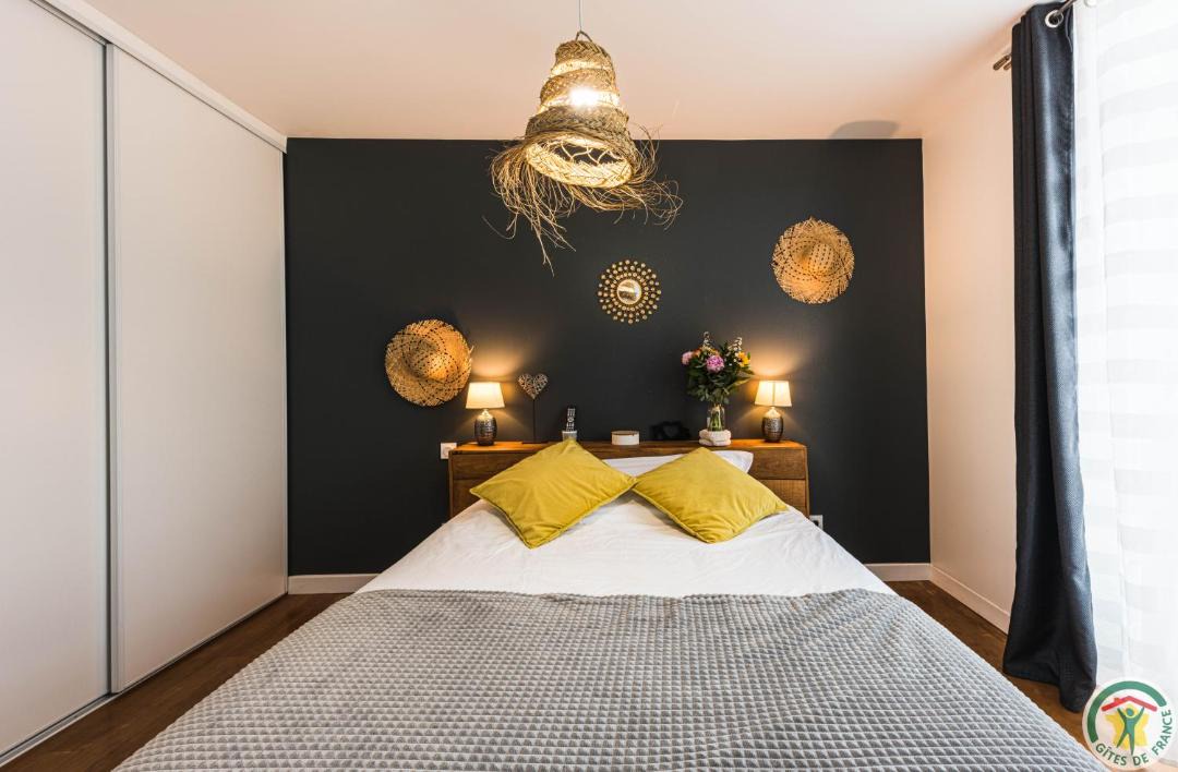 Photo of Bedroom in Nerac