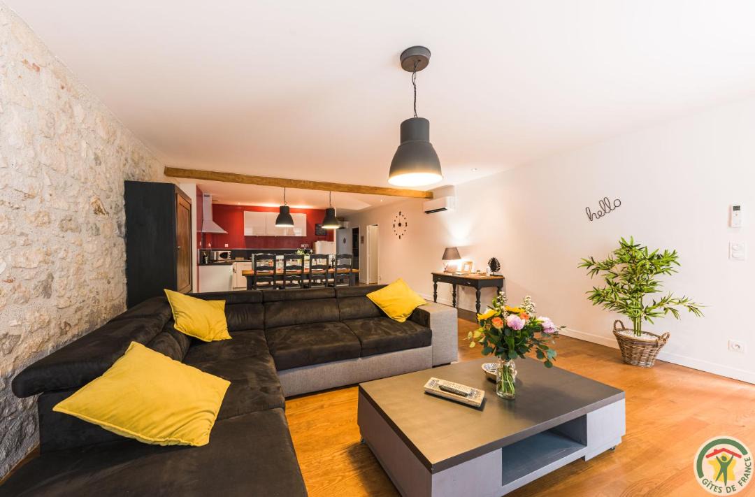 Photo of Livingroom in Nerac