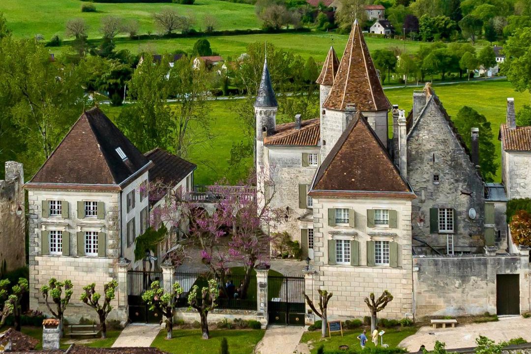 Photo of Buildings in Bourdeilles