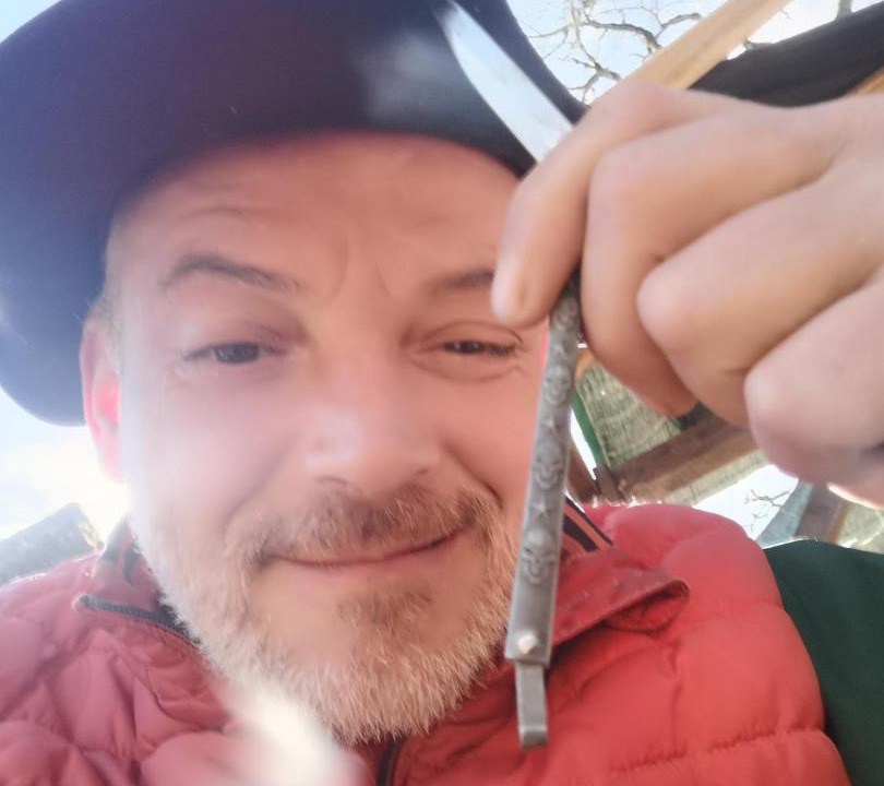 Photo of Human In Picture in Saint-Privat