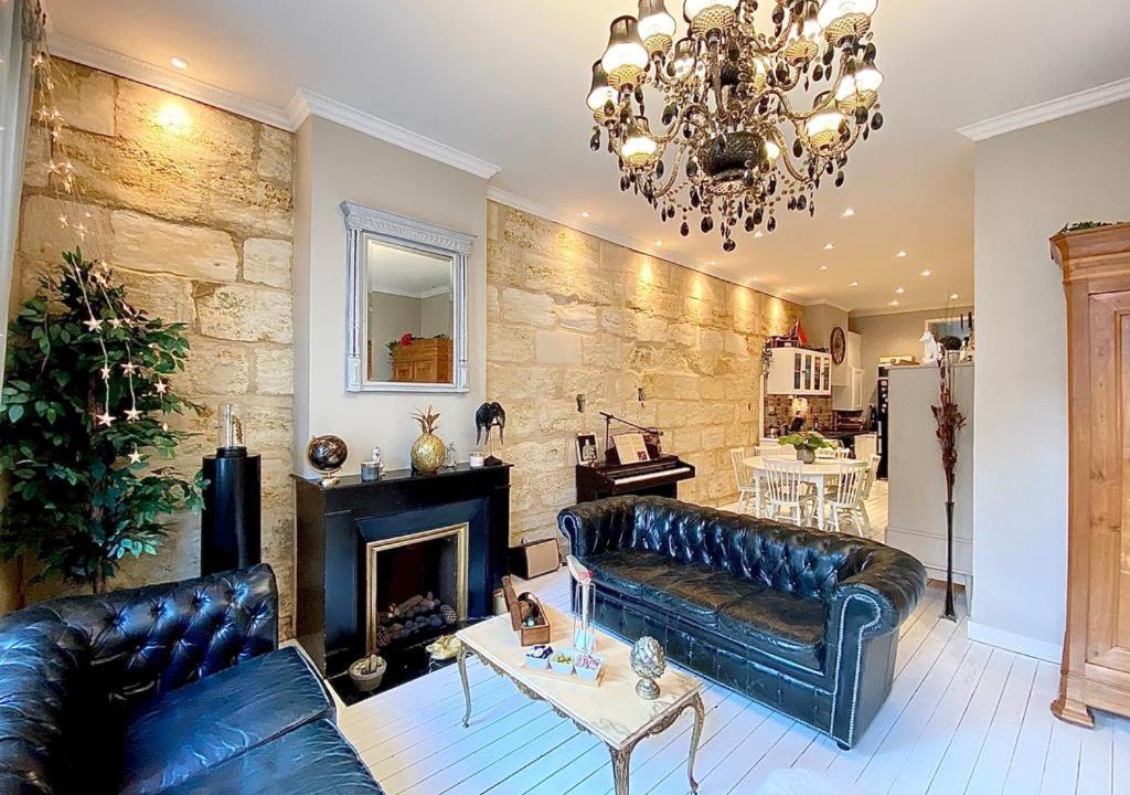 Photo of Livingroom in Nansouty-Saint-Genes