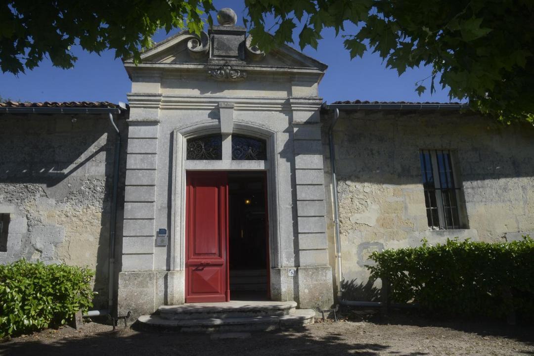 Photo of Others in Labarde