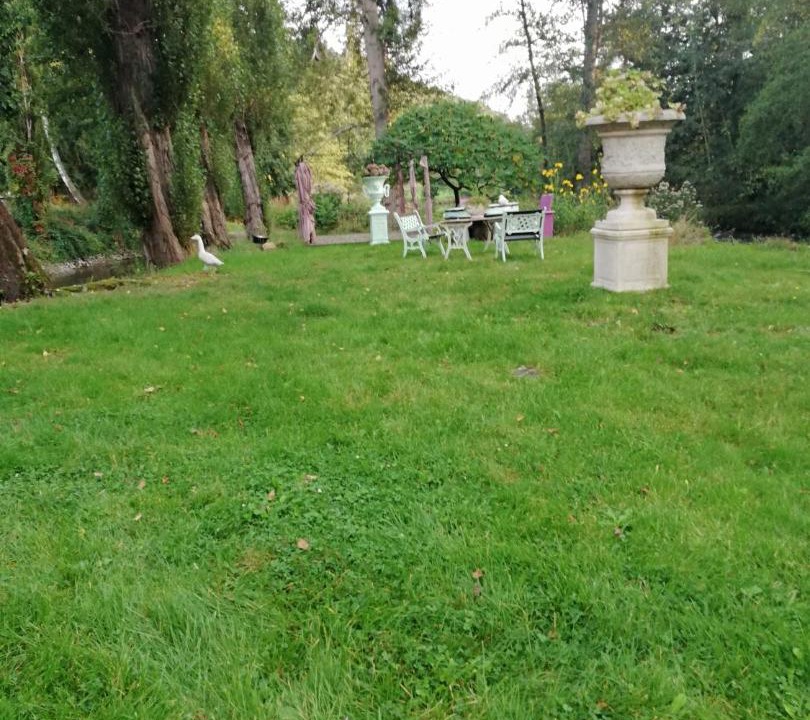 Photo of Others in Pionnat