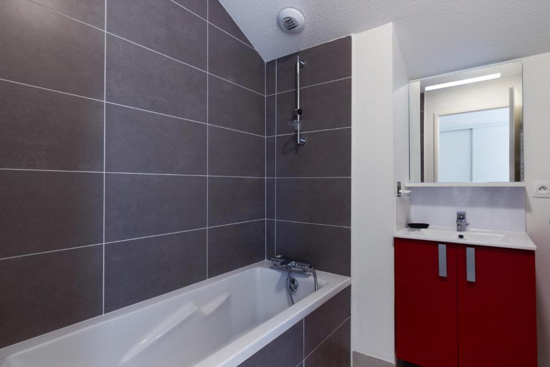 Photo of Bathroom in Cenon