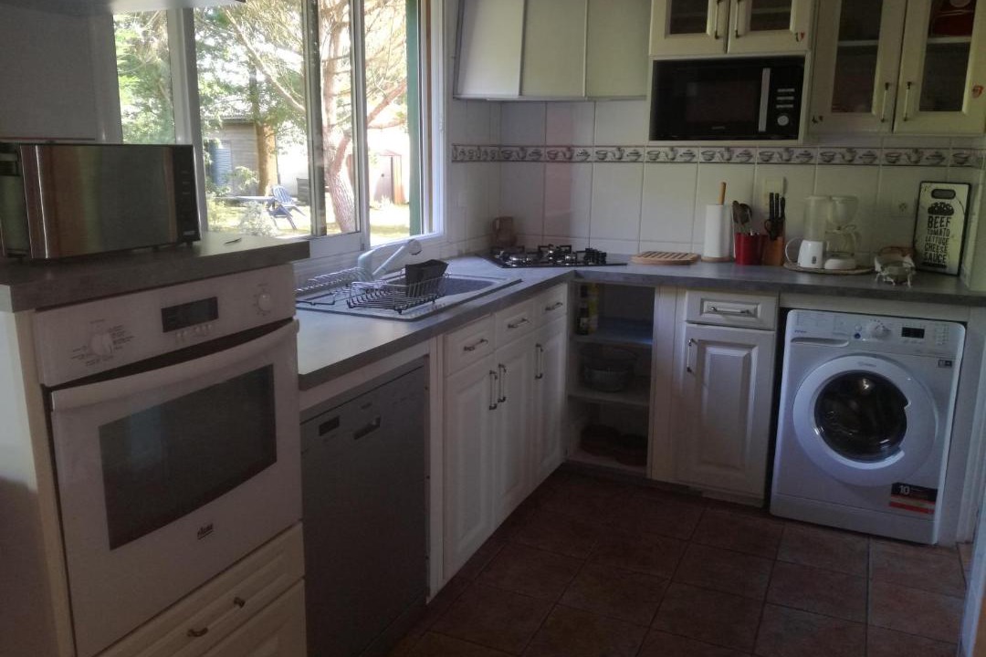 Photo of Kitchen in Saint-Michel-Escalus