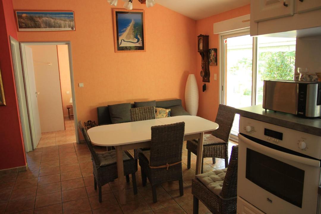 Photo of Livingroom in Saint-Michel-Escalus