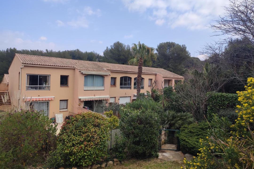 Photo of Buildings in Sanary-sur-Mer
