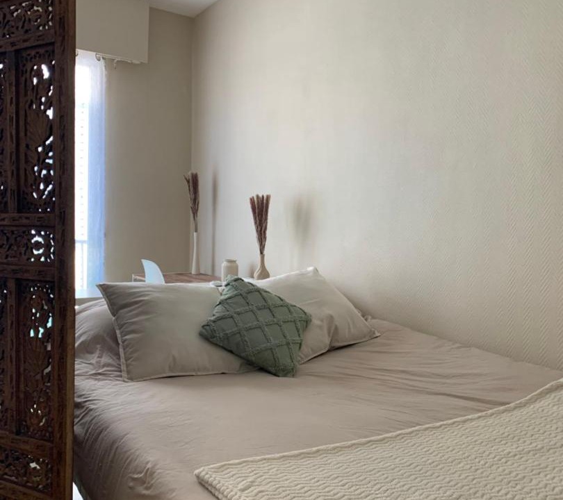 Photo of Bedroom in Libourne