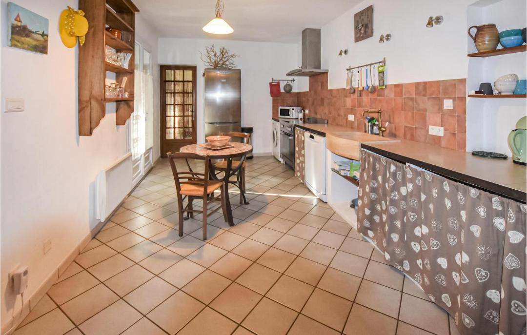 Photo of Kitchen in Mazan