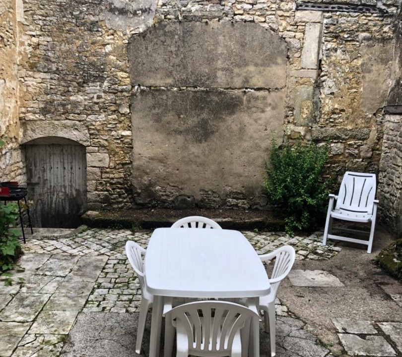 Photo of Patio Balcony in Ruffec