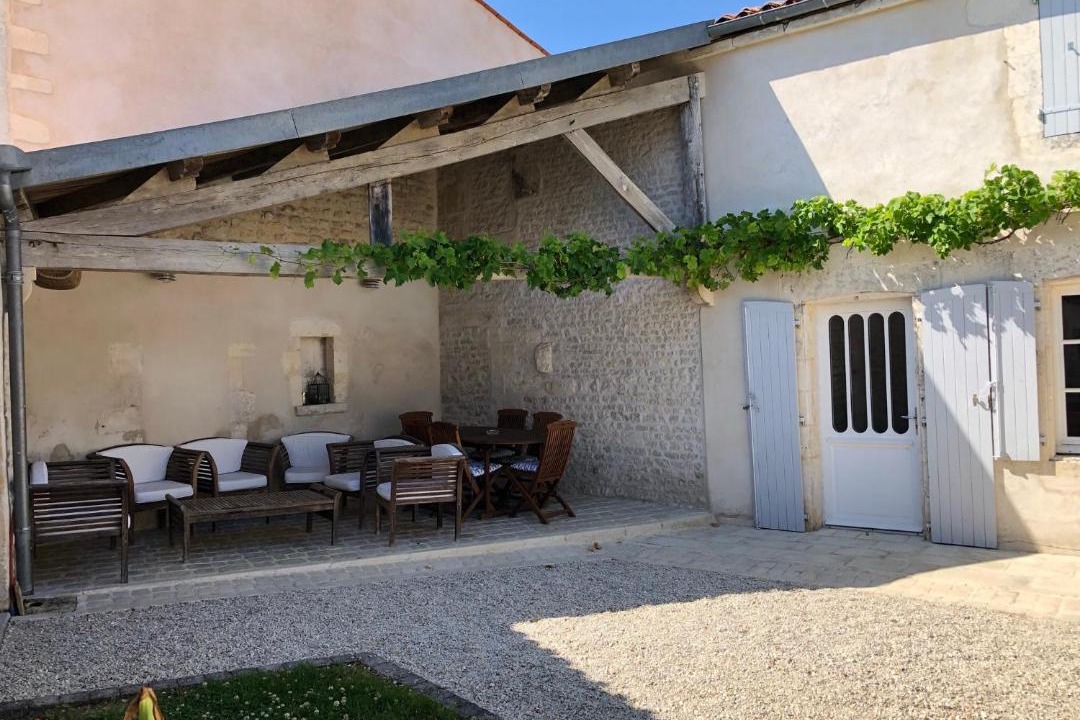 Photo of Buildings in Dompierre-sur-Mer