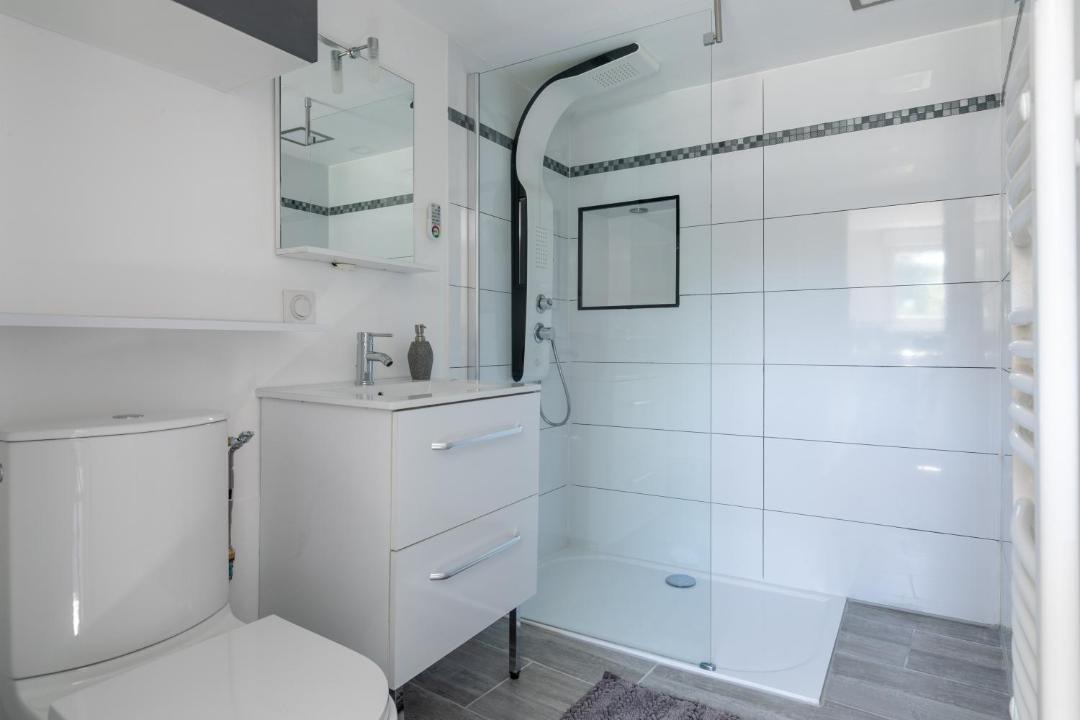 Photo of Bathroom in Saint-Xandre