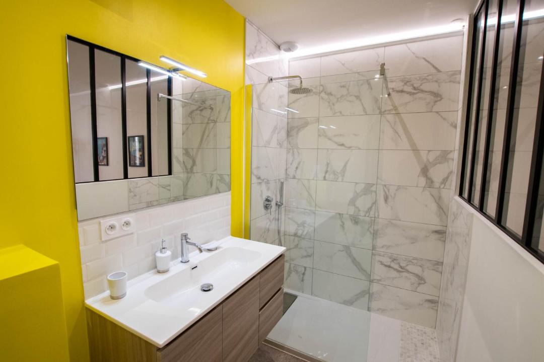 Photo of Bathroom in North district